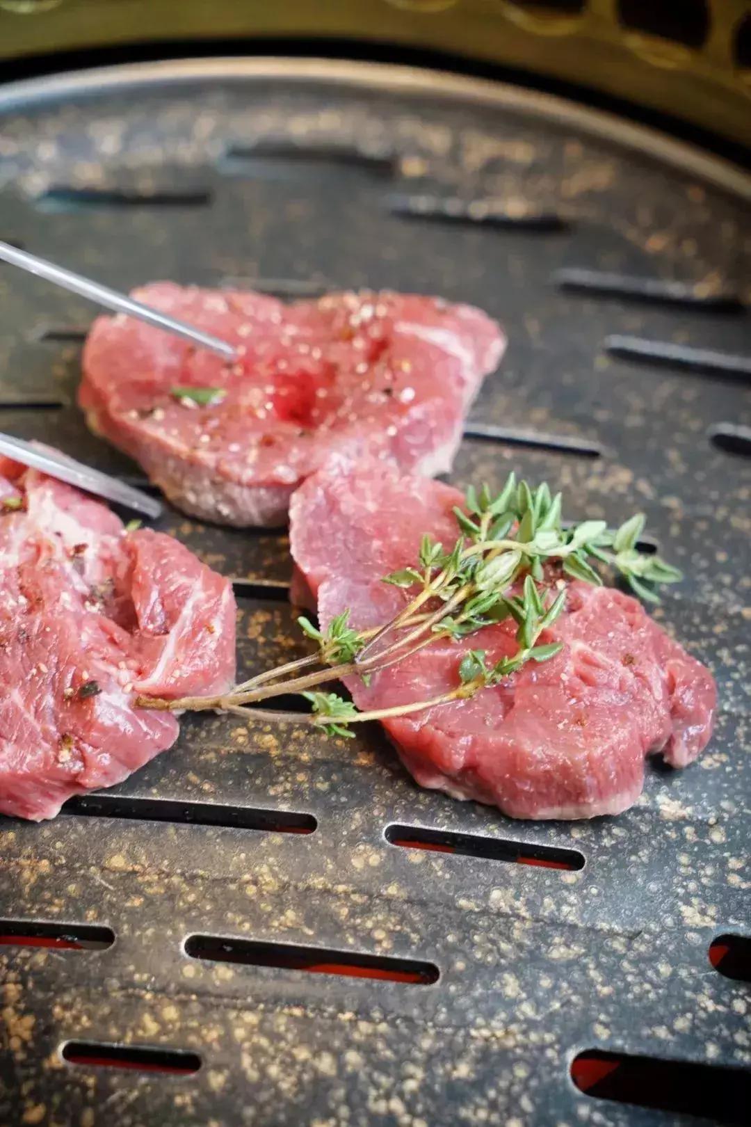 低温熟成牛肉简介,低温熟成牛肉