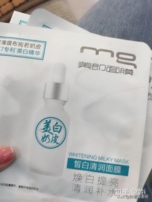 50岁女人适合用什么平价面膜,明星推荐好用平价的睡眠修复面膜