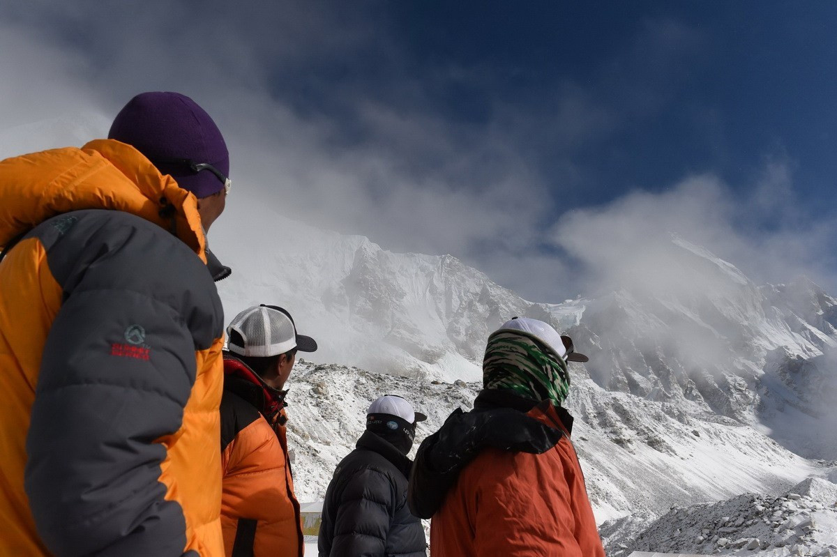 珠峰的遗体16年后发现,珠峰著名遇难者图片