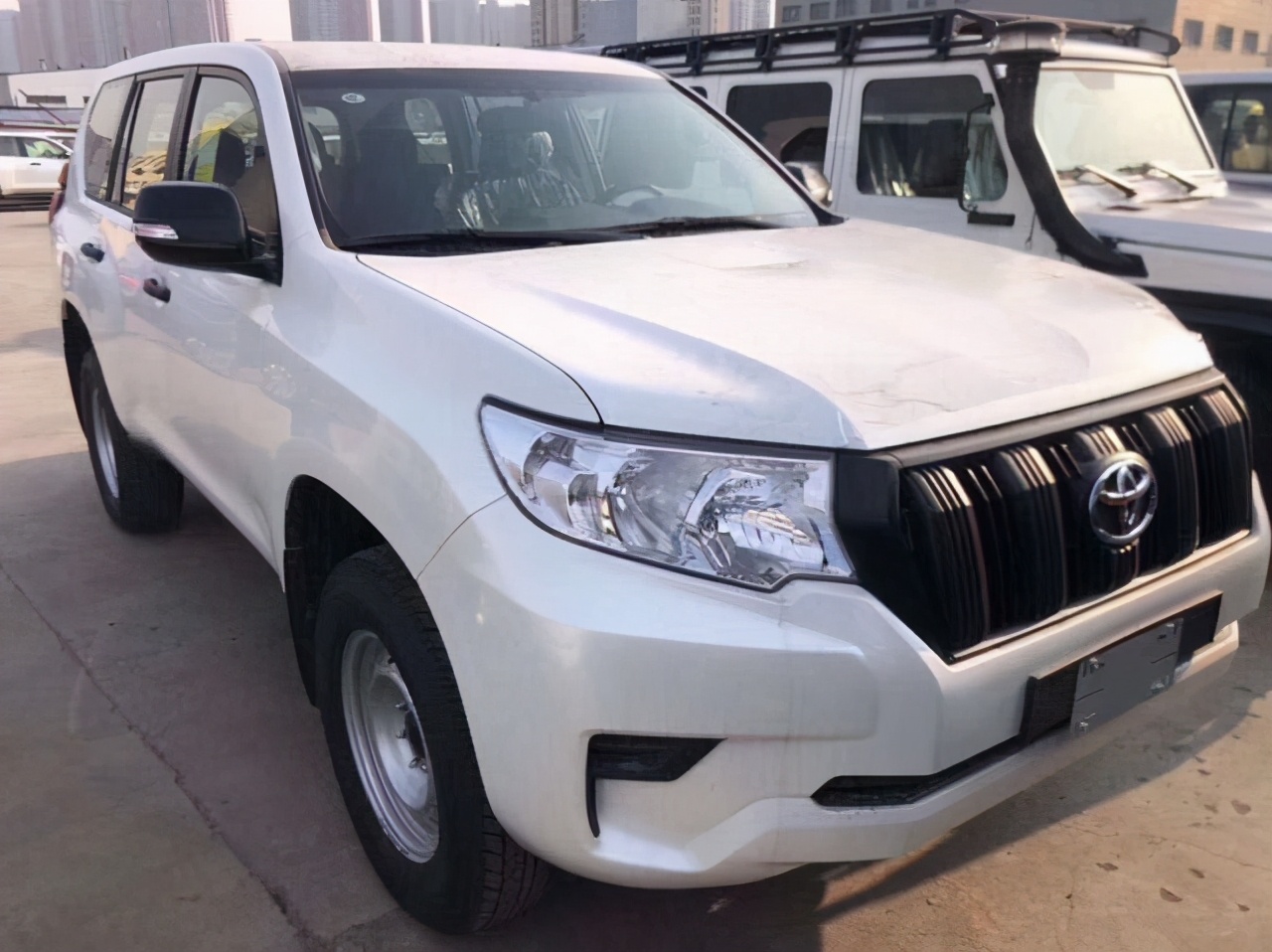 霸道3.0柴油和2.8柴油,柴油途锐和柴油霸道哪个好