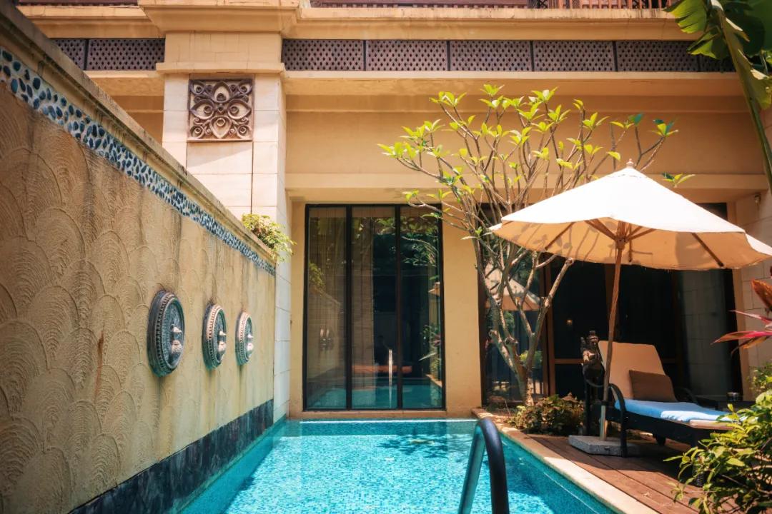 西双版纳蓝孔雀江景主题酒店,西双版纳告庄双景酒店攻略