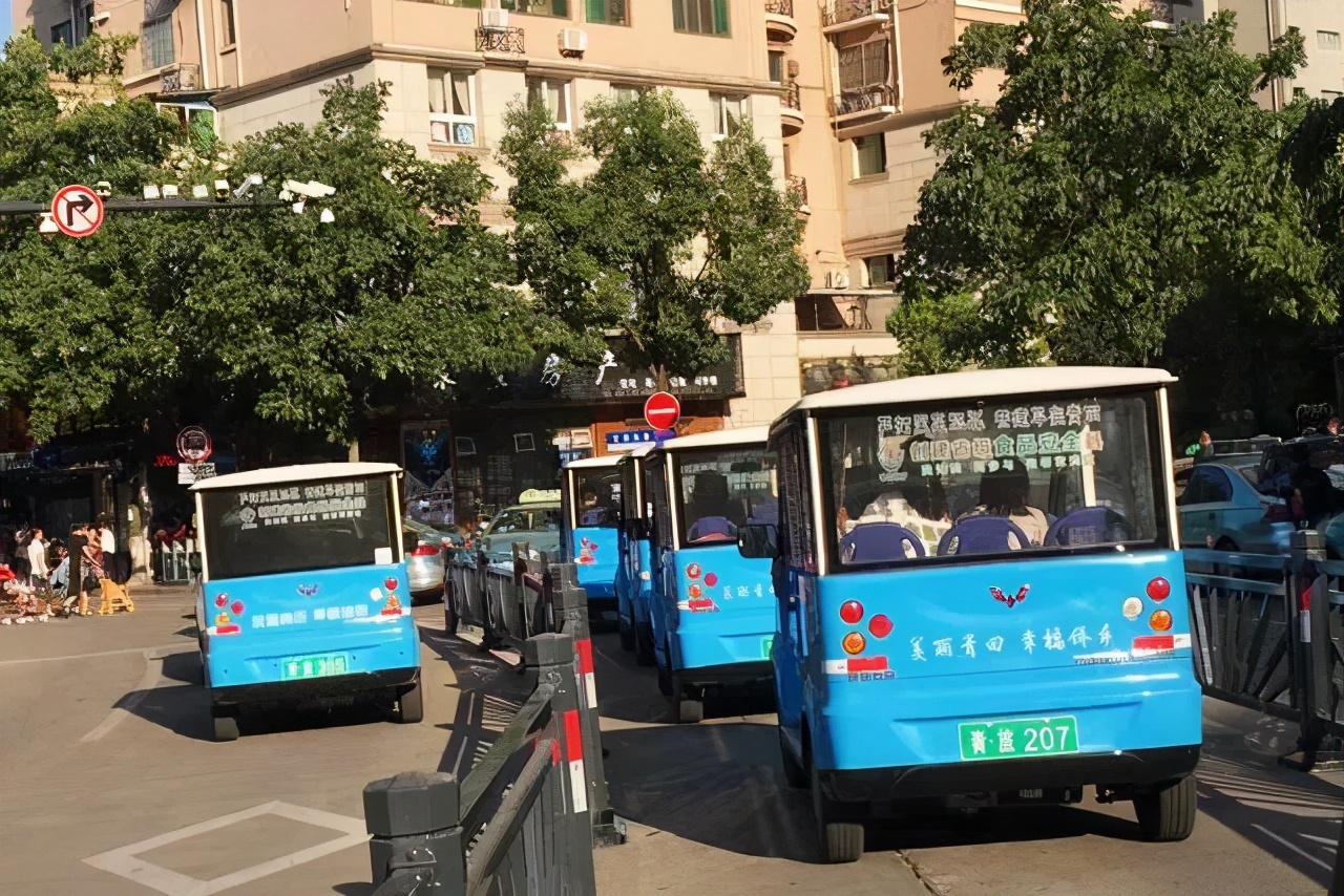 每天要喝掉两杯奶茶,每天要喝2000ml咖啡