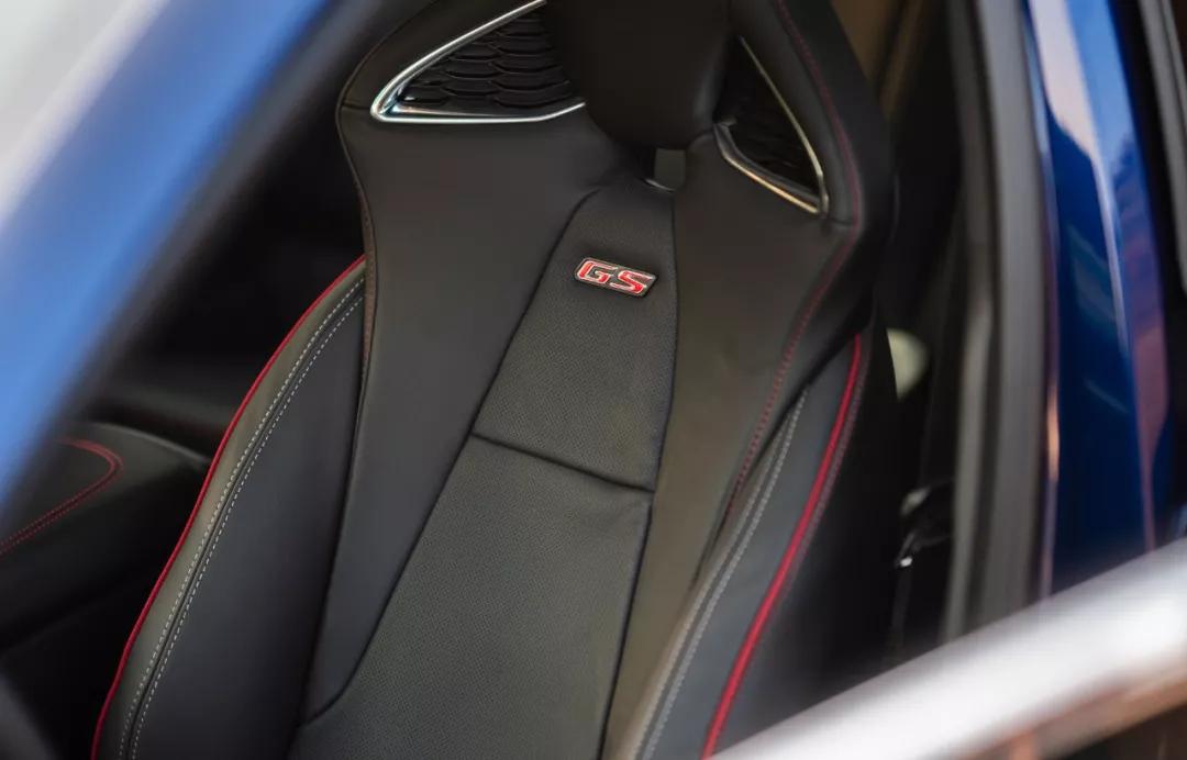 君威gs和君威gs哪个更好,买21款君威gs的十大忠告