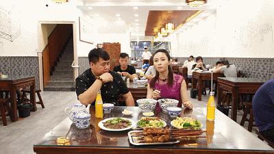 鼓楼回民街老米家泡馍怎么样,为什么西安这么多家老米家泡馍