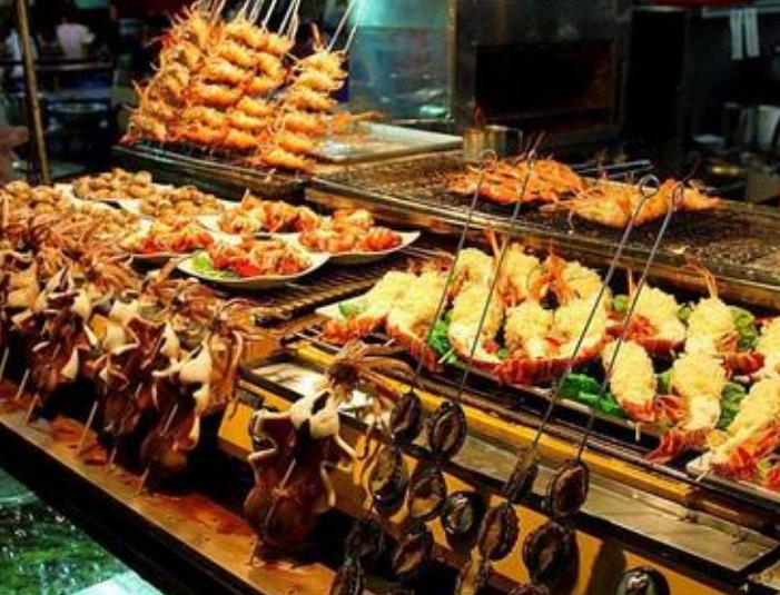 地摊合法化的利与弊,摆地摊暴利小生意小吃最容易上手