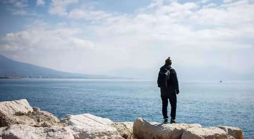 一个人最好的活法莫过于不负当下,余生最好的活法是摆正心态