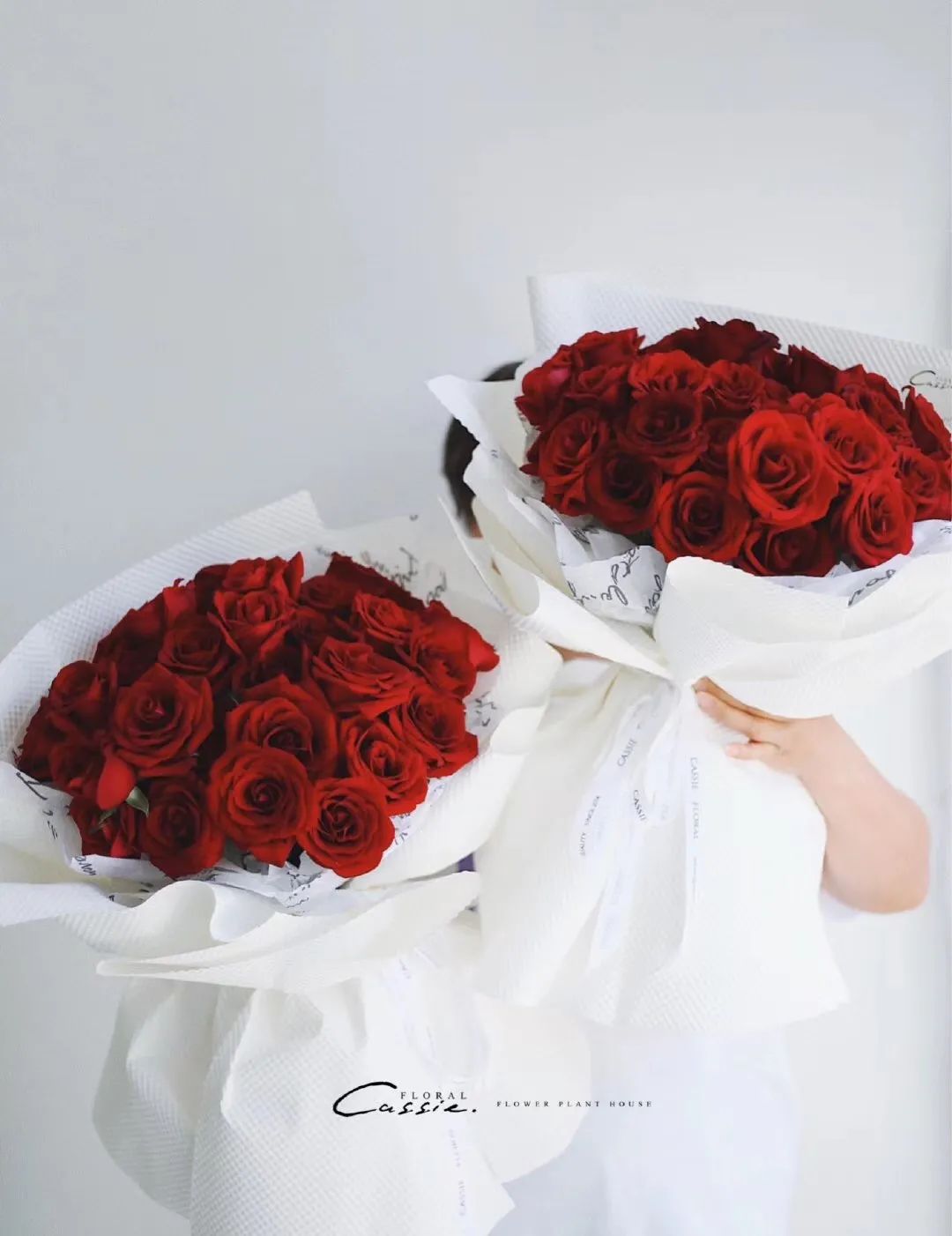 经典玫瑰鲜花,99朵玫瑰花束网红款