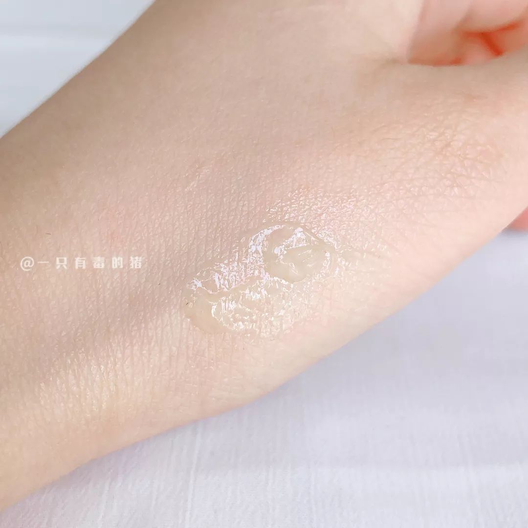 空管的润唇膏,空管的唇膏