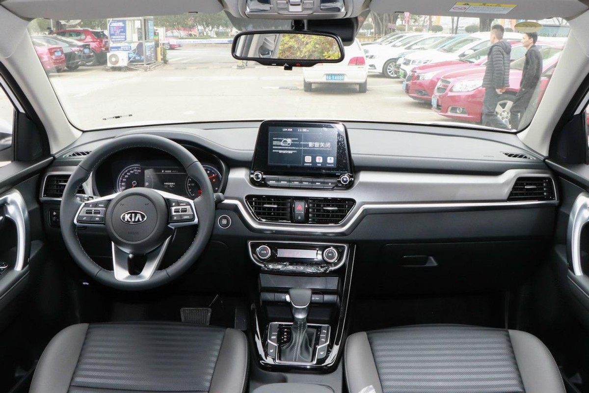 15万预算买啥车不会后悔?这几款车省心耐用动力强,国产合资都有