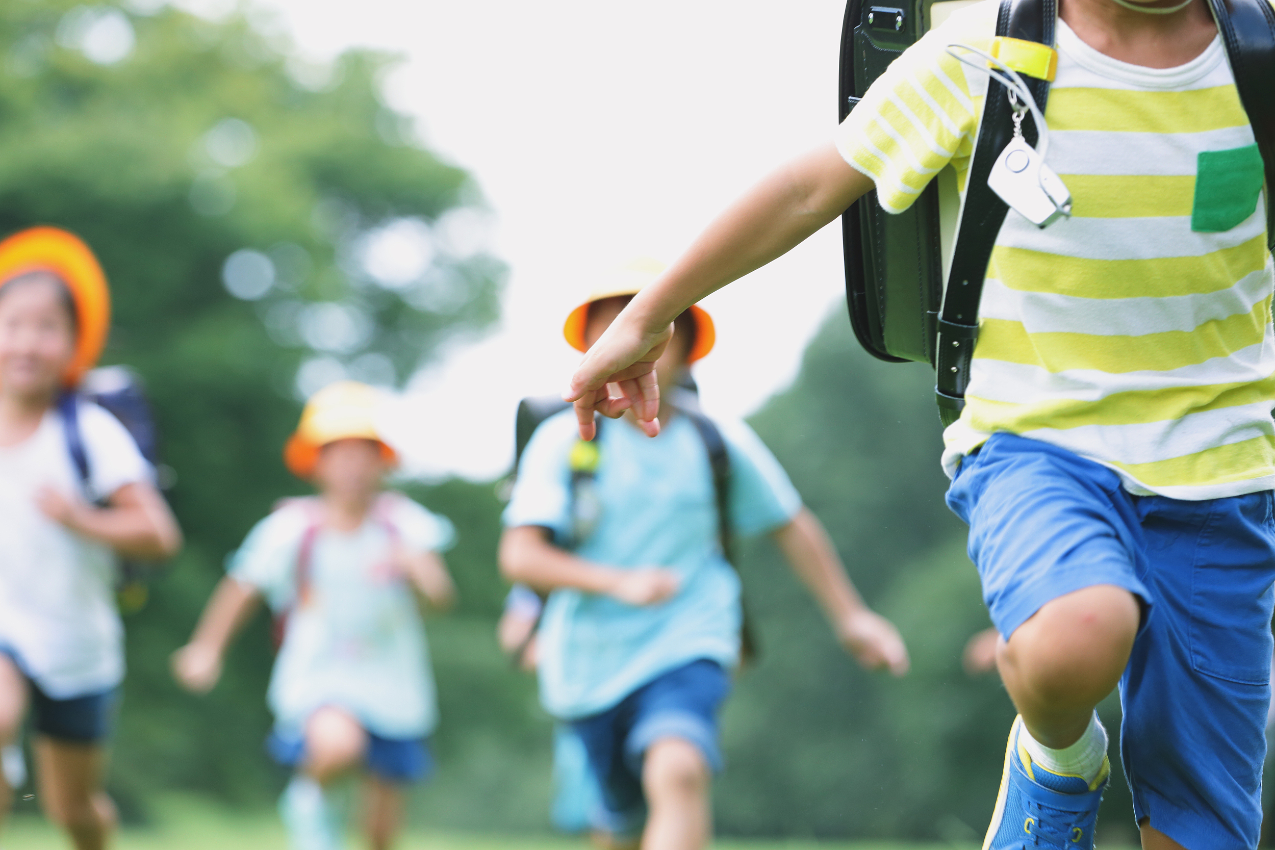 “我,12岁,为一条lo裙拼了命赚钱!”