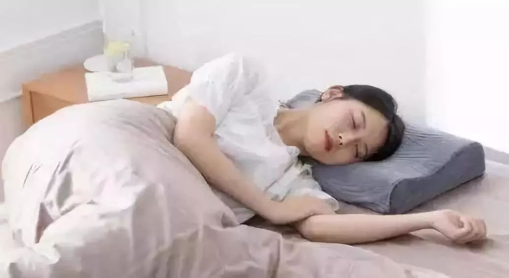 试睡员工月薪多少钱,招聘月薪6万凶宅试睡员