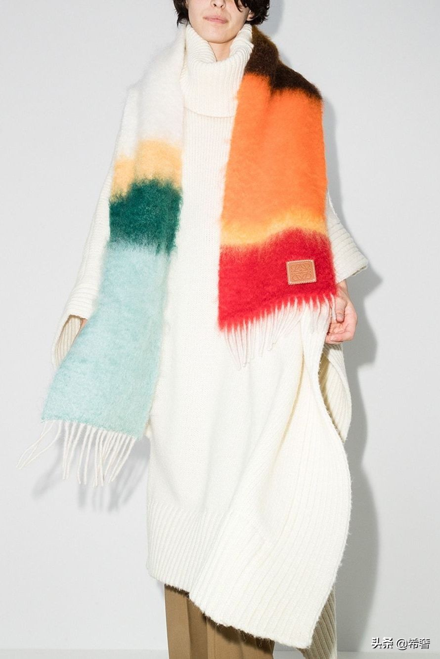 衣橱不能少了围巾保暖又时尚,保暖御寒柔软亲肤围巾