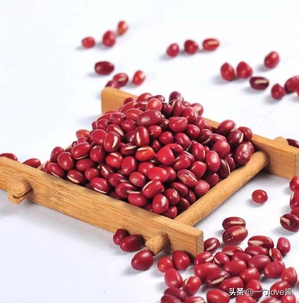 怎样才能把薏米红豆煮得软烂,如何电饭煲煮红豆又快又软烂