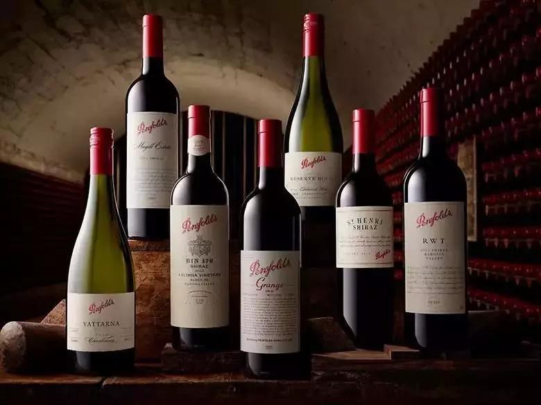 晚上喝一杯红酒坚持了一年的效果,每天一杯红酒胜过人参