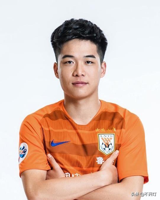 段刘愚真是越踢越自信,段刘愚成长经历