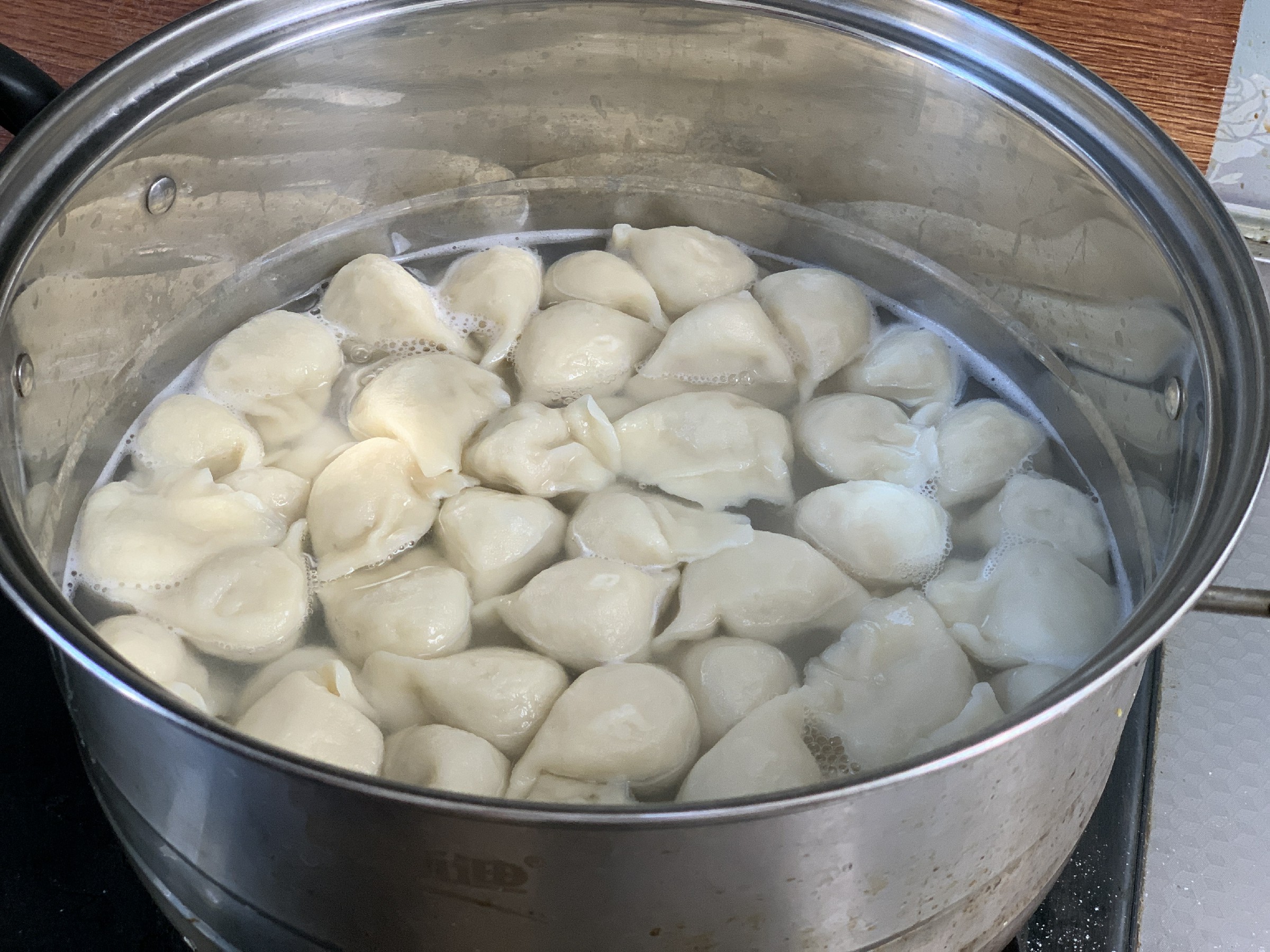 煮饺子千万别加水,煮饺子不要水