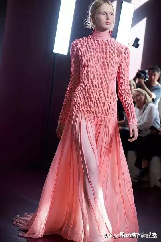 衣服穿大了怎么改造成新款,衣服买大了应该去哪里修改