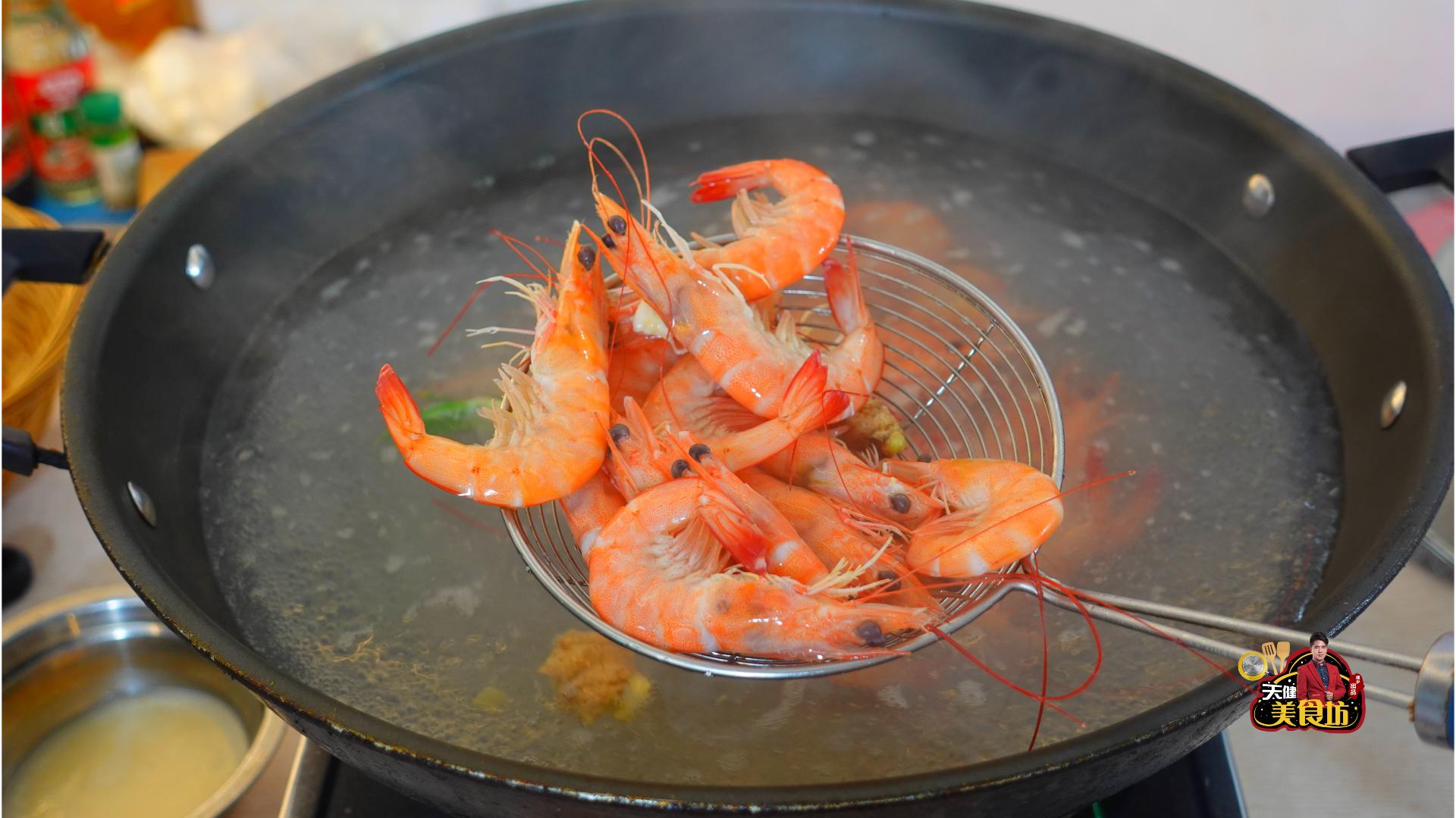 大虾怎么烧孩子爱吃又下饭,大虾这样做下酒又下饭