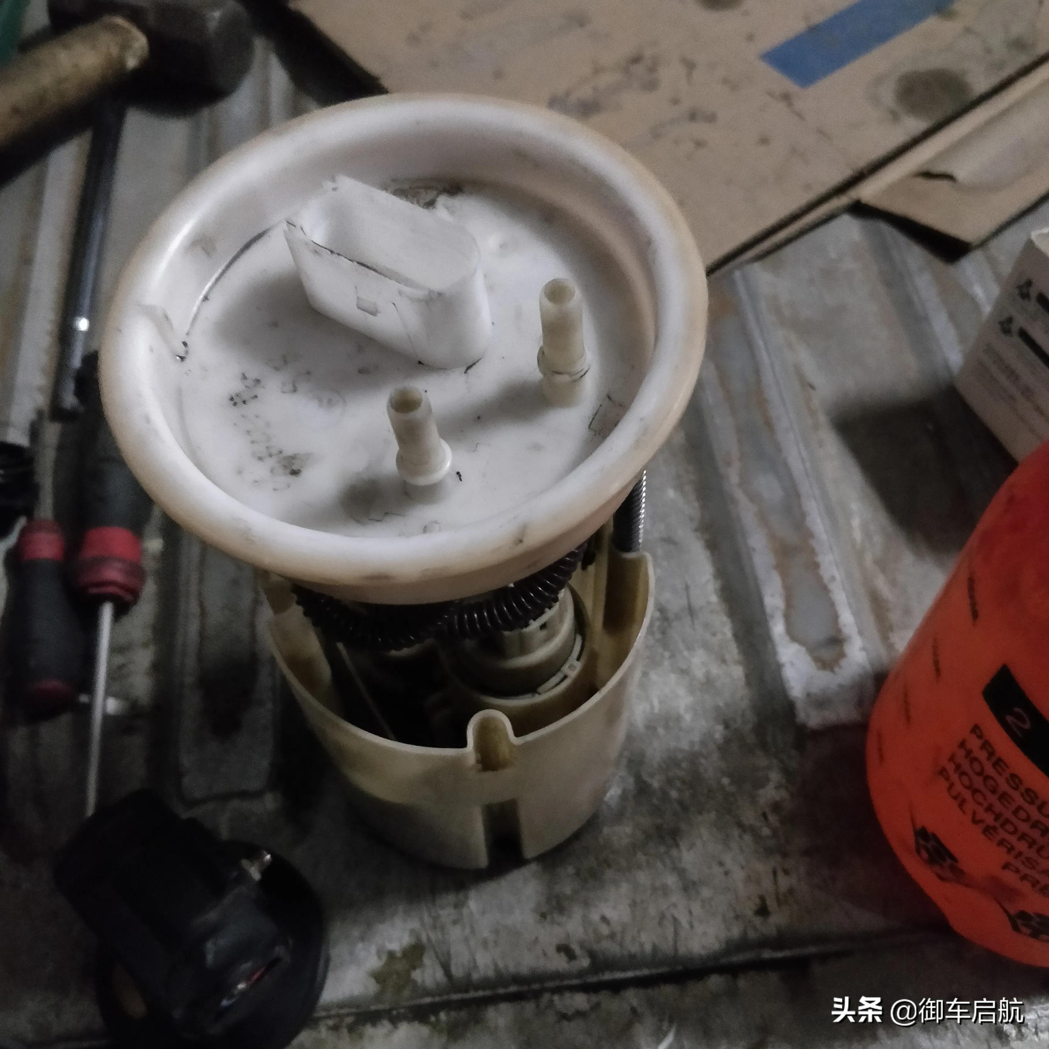 捷达启动时怠速一低就要熄火,捷达怠速熄火是什么原因