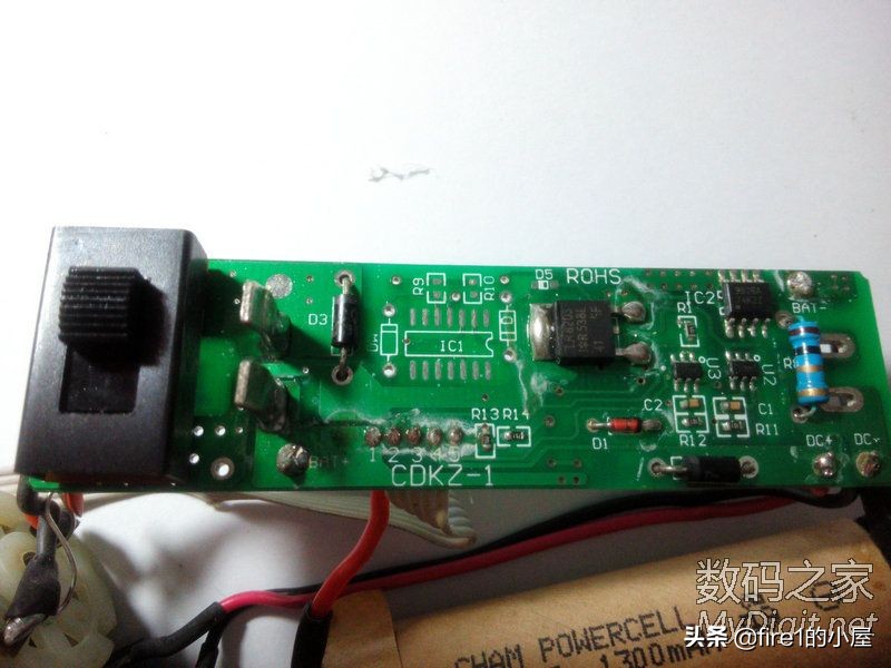 台式电钻电路工作原理,东科16伏无刷电钻拆解