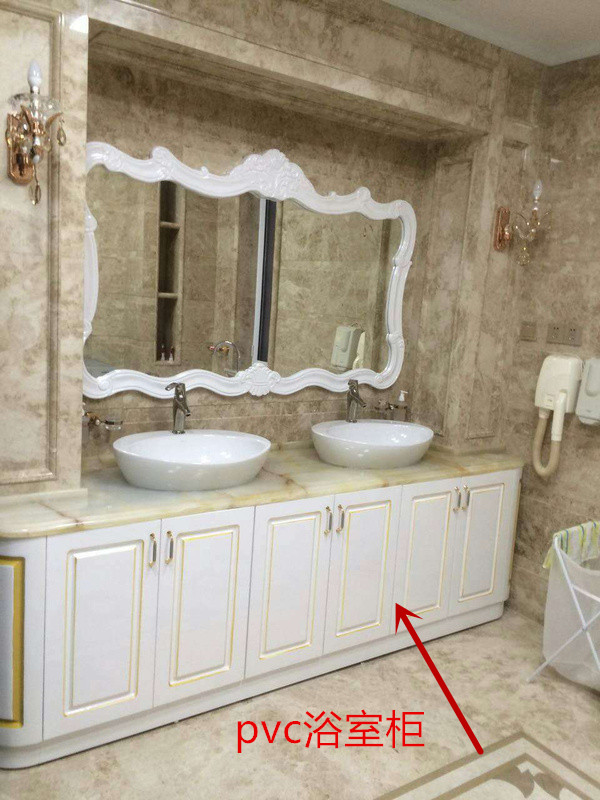 浴室柜最适合哪种材质,浴室柜pvc和不锈钢的材质哪个好