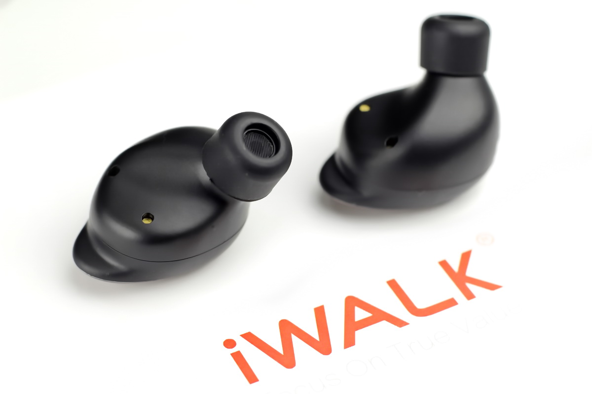 为游戏而生,战神游戏tws蓝牙耳机使用说明书