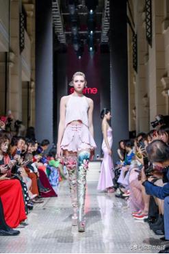 龙泉版权闪耀首都，sheme女鞋荣获中国北京国际授权大会大奖！