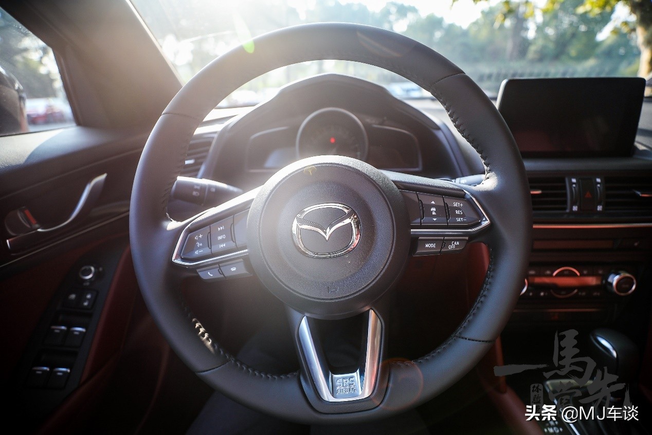 马自达cx-5与cx-4哪个操控好,cx-4马自达2021款试驾