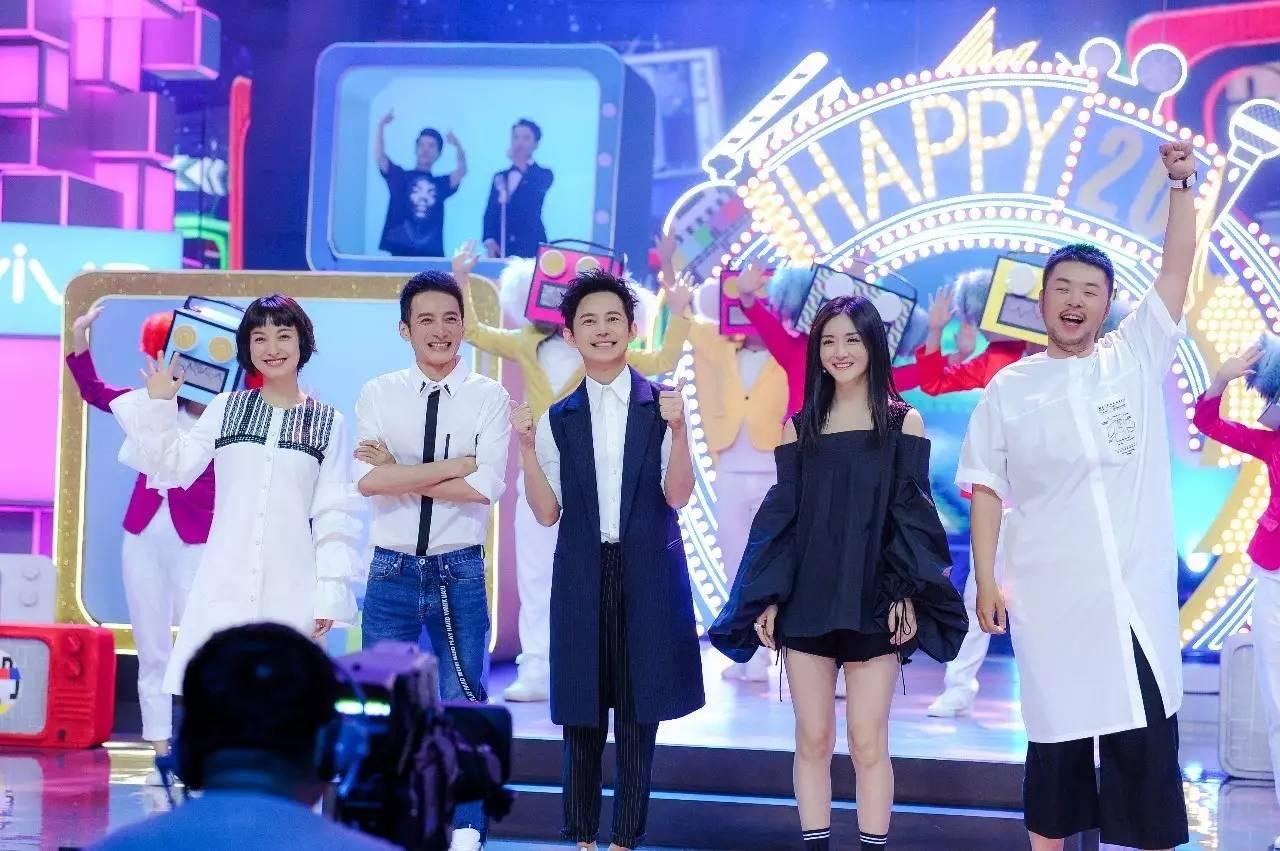 吴亦凡被刑拘通告,吴亦凡被刑拘事件全过程