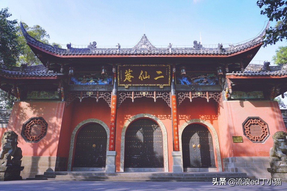 成都最大的欢乐谷,成都欢乐谷晚上门票多少钱