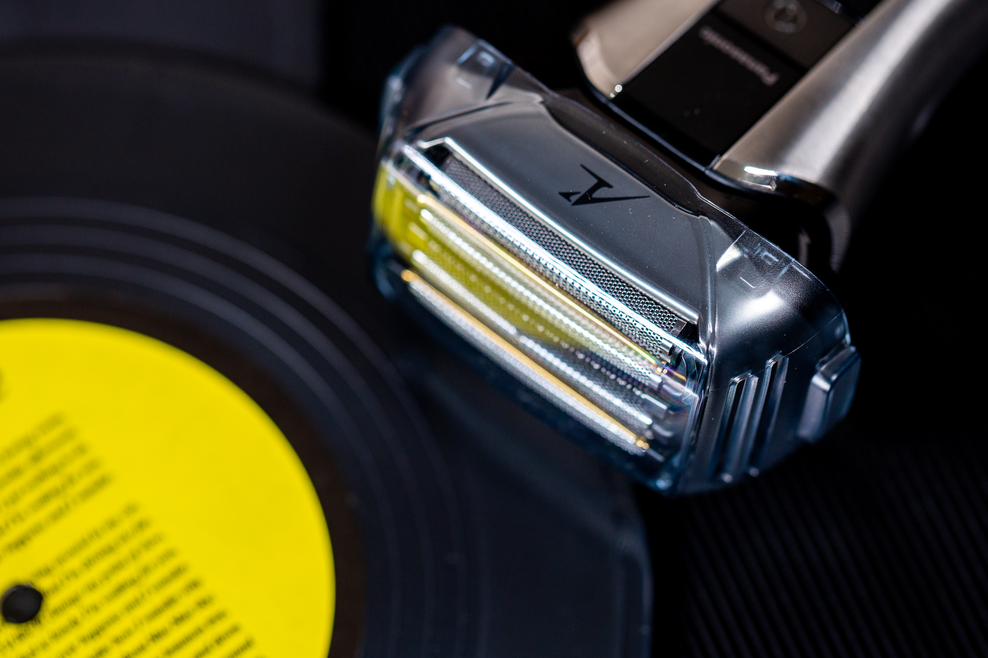 松下往复式剃须刀评测,30岁以上适合的剃须刀电动