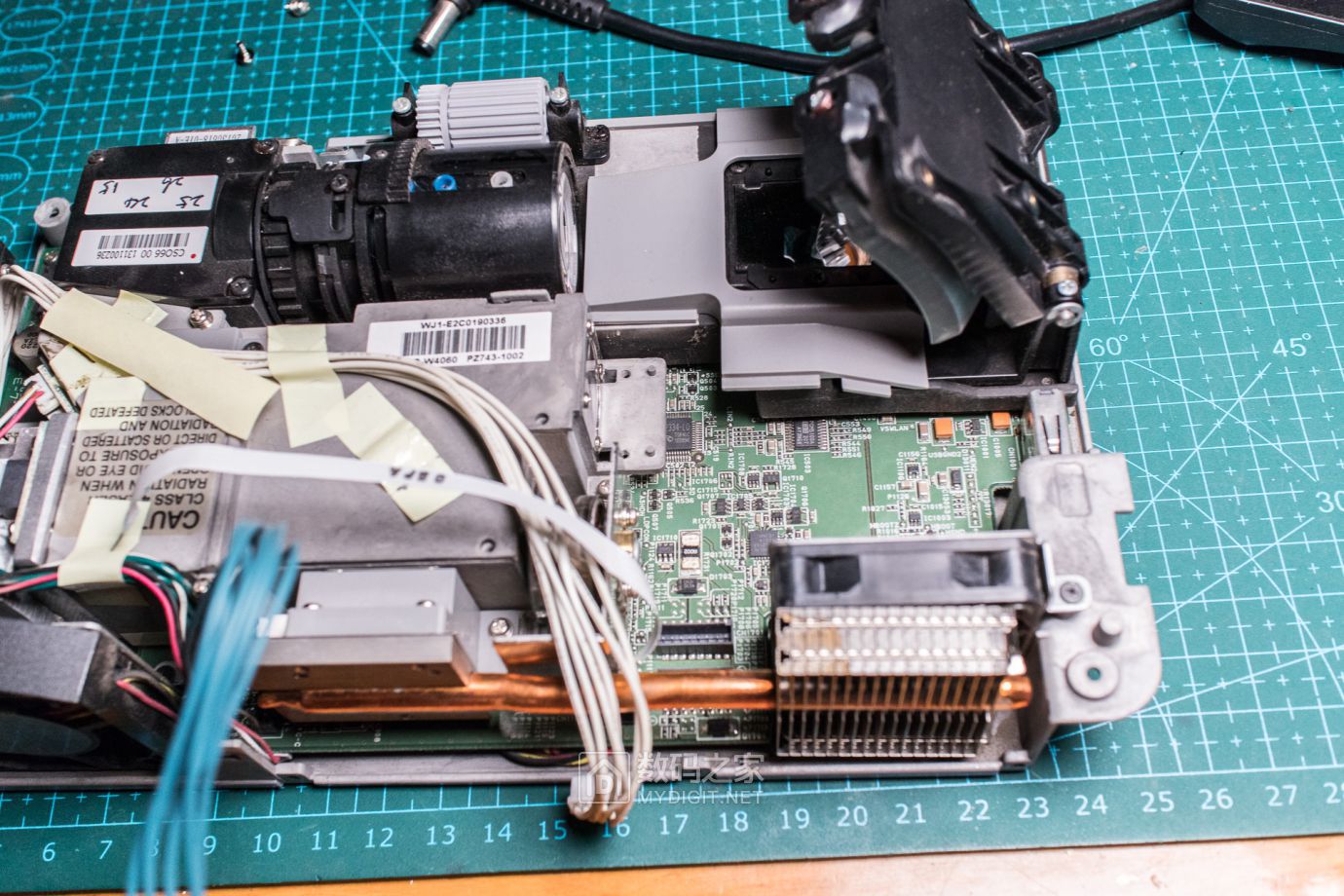 卡西欧激光投影仪拆机维修视频,卡西欧激光投影机怎么清零