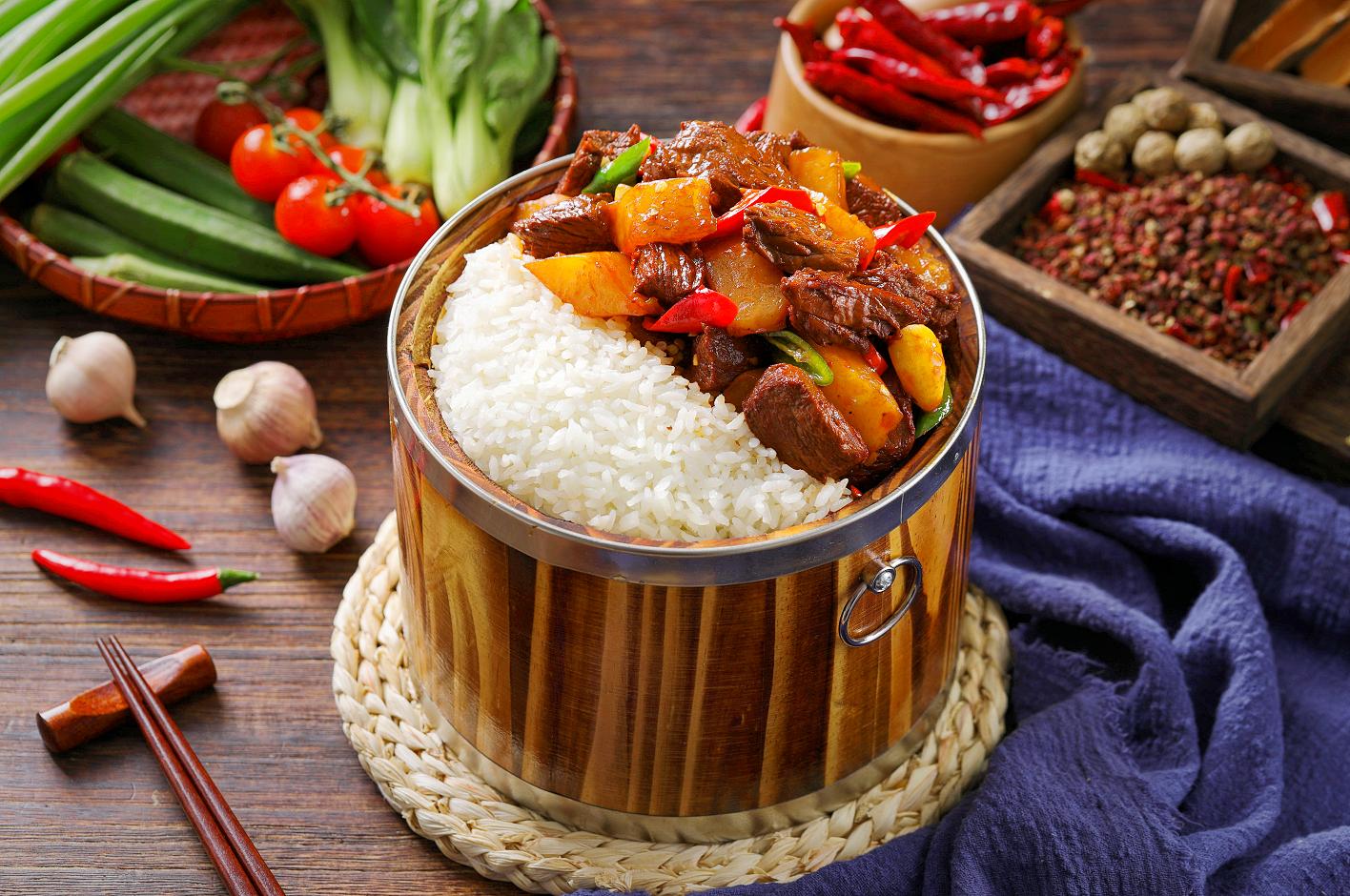 老湘木桶饭加盟,川湘木桶饭加盟费用是多少