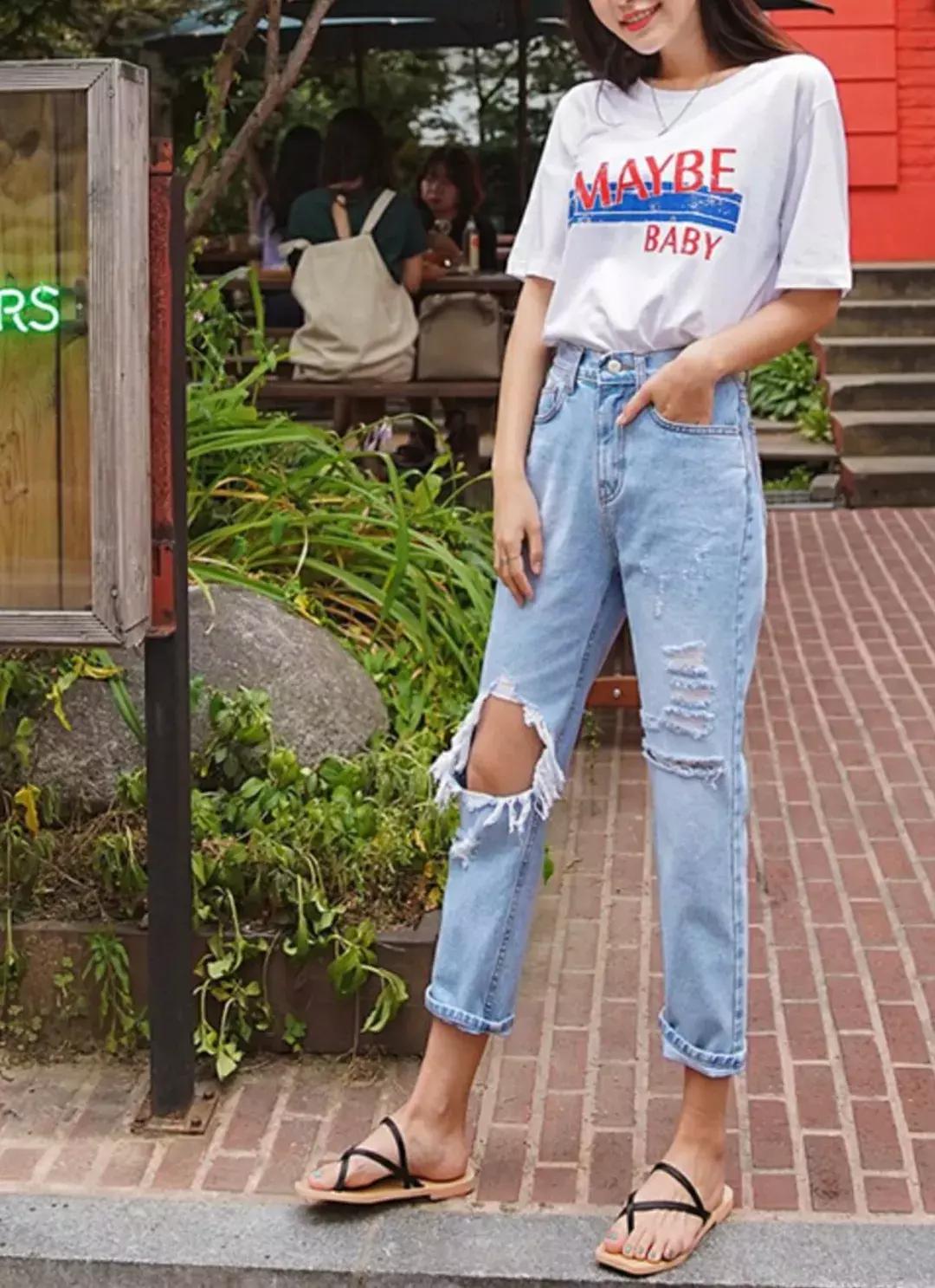 别再卷衣角了！今夏“剪一刀”洋气炸