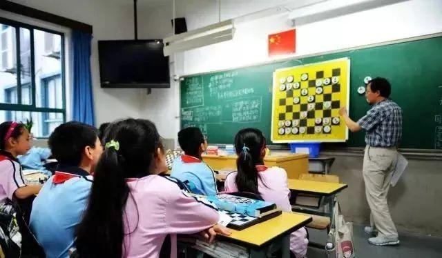 上海虹口双轨制学校,虹口乡九年制学校简介