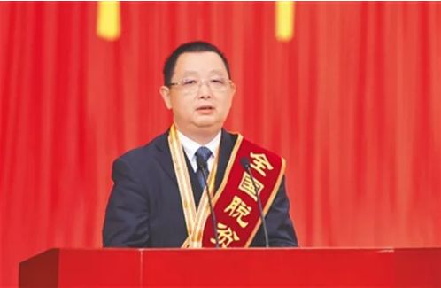 2021国考申论素材感动中国,申论热点感动人物素材