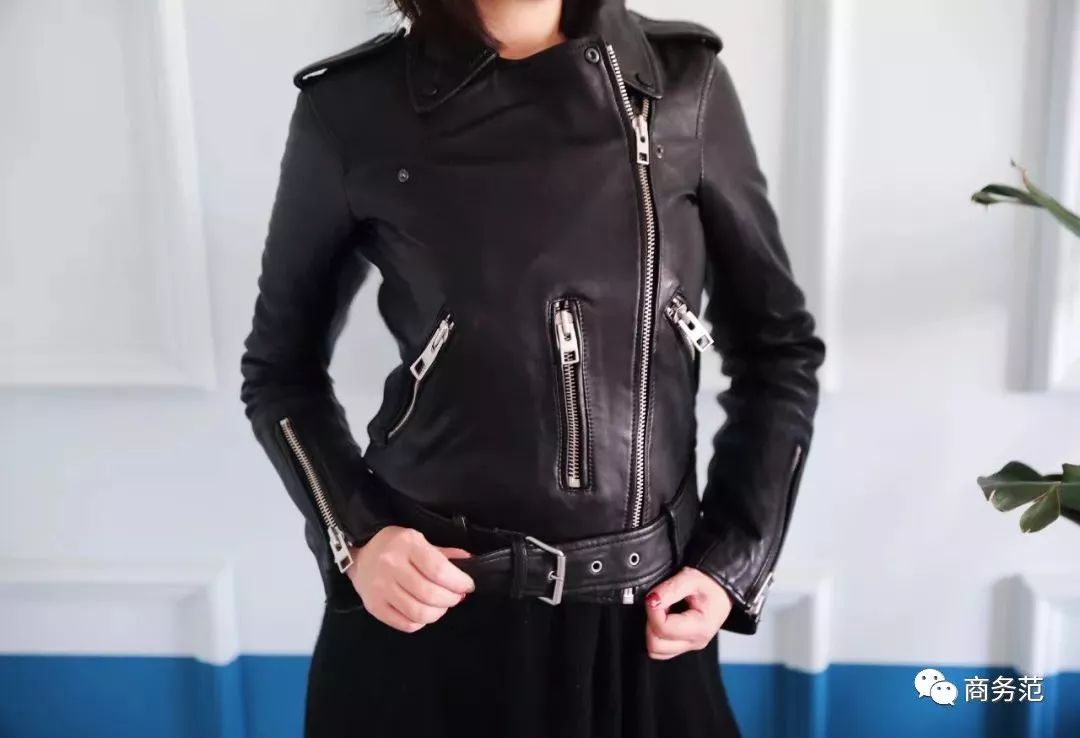 姊呮牴鍐绌挎惌,姊呮牴绂忓厠鏂悓娆剧毊澶瑰厠