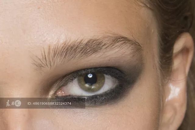 EIGSHOW丨鞠婧祎、李艺彤的仙女春夏妆容能让你美出新高度!