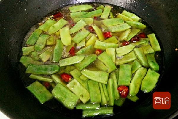 麻辣四季豆的家常做法,红烧麻辣四季豆五花肉