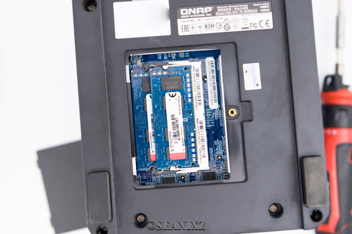 涓滆姖n300nas纭洏,涓滆姖n300鏈烘纭洏缁勪竴濂梟as绯荤粺