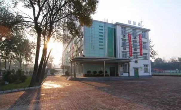 天津四个郊区最好的学校,天津市内六所重点中学