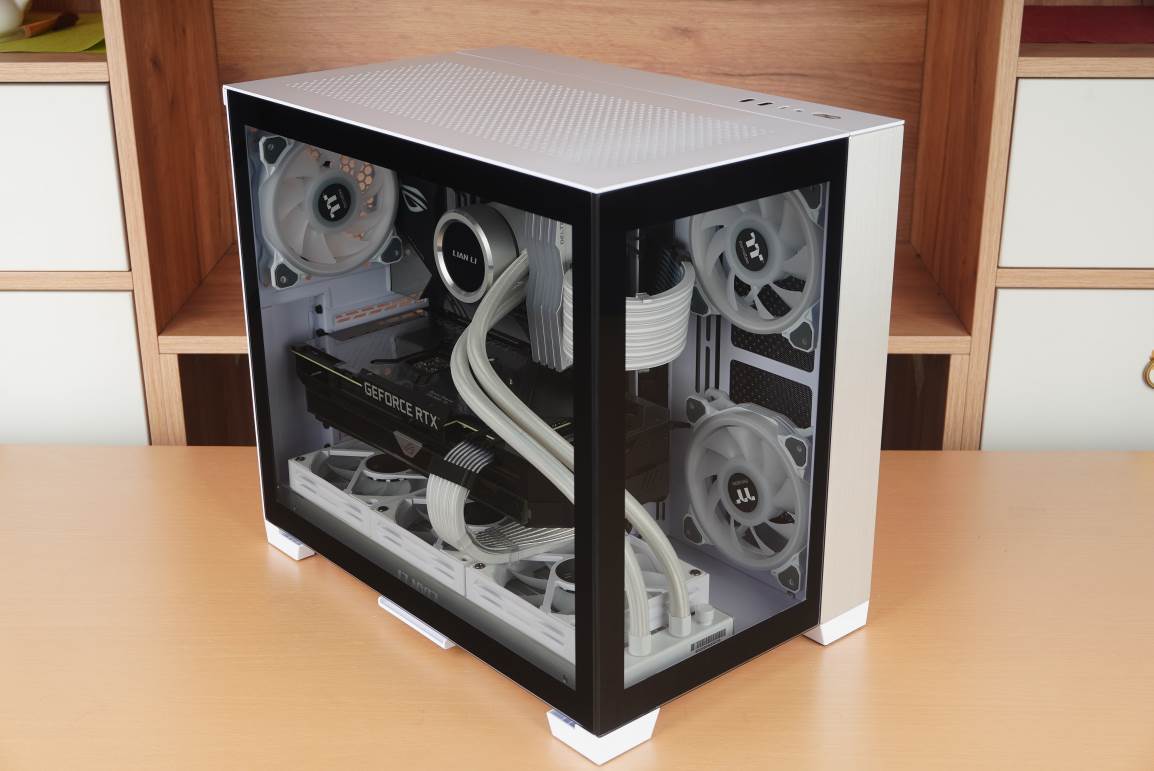 联力包豪斯mini机箱大小,联力包豪斯mini能横装吗