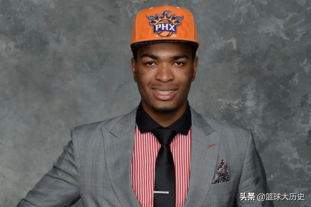 nba选秀顺位比恩比德还高,2014年第三顺位选择恩比德