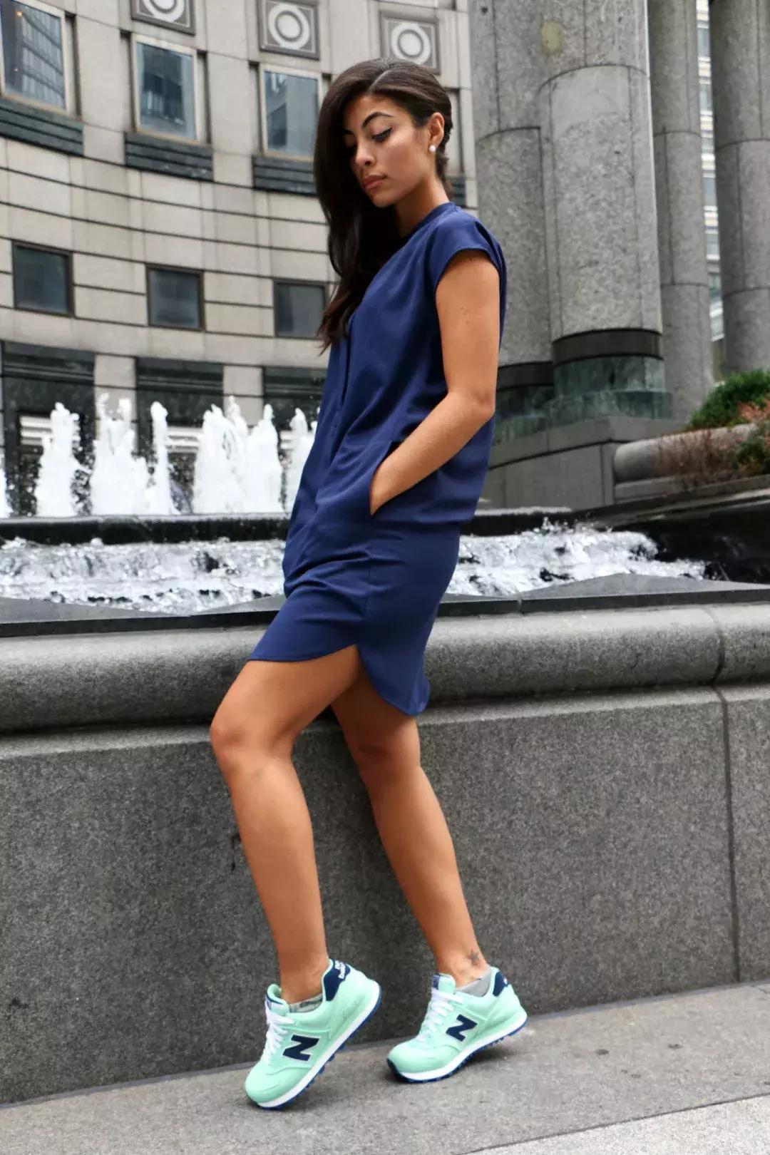 newbalance属于潮牌嘛,余文乐newbalance穿得最多