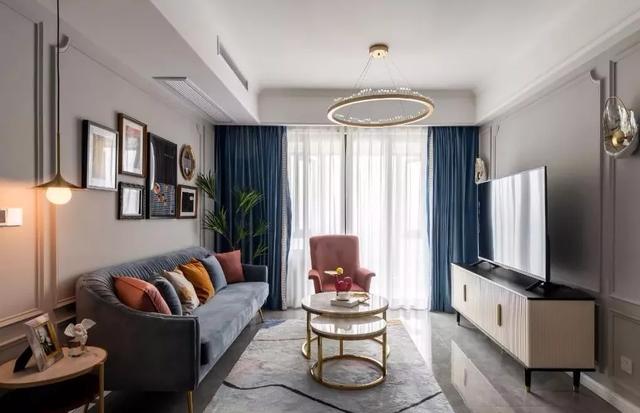 中央空调放在客厅什么位置,客厅中央空调出风口的最佳位置