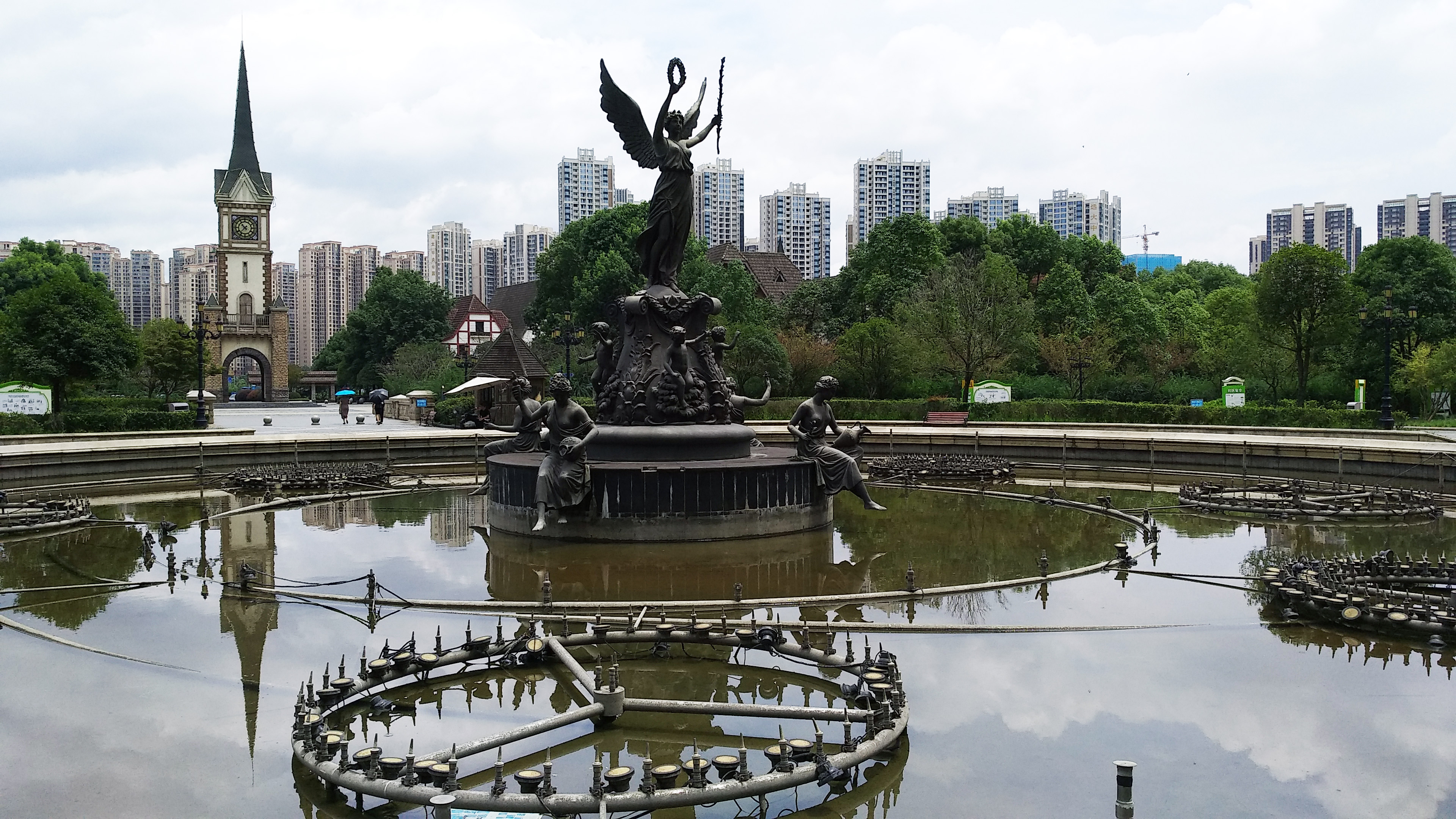 成都南湖公园钓鱼,成都南湖公园