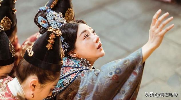 邓家佳从小演到大,邓家佳演小女孩