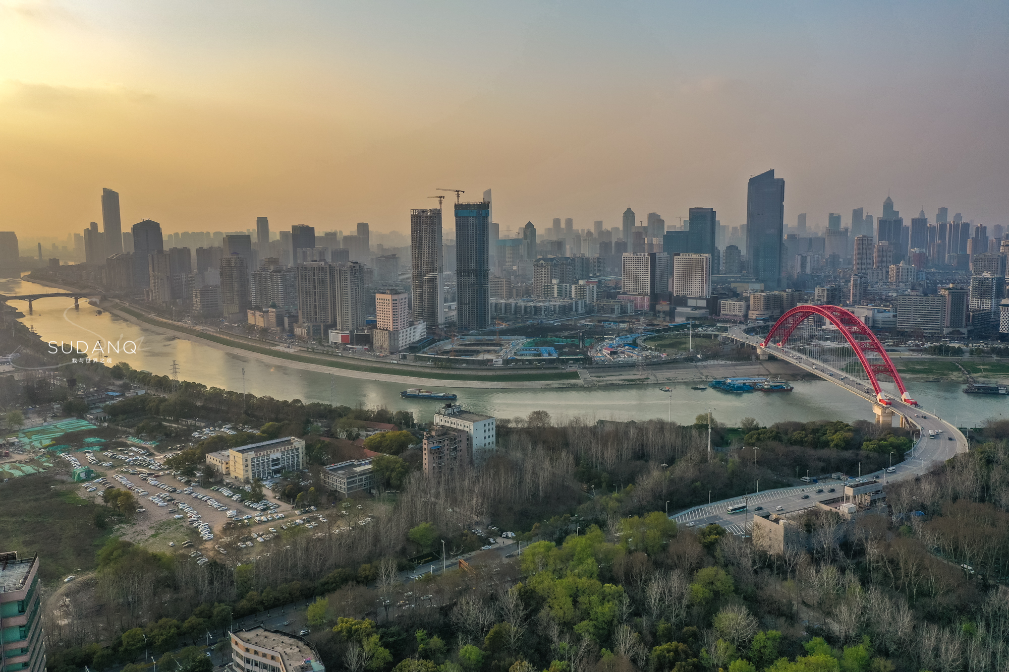 武汉大桥为什么是万里长江第一桥,武汉世界之最的跨江大桥