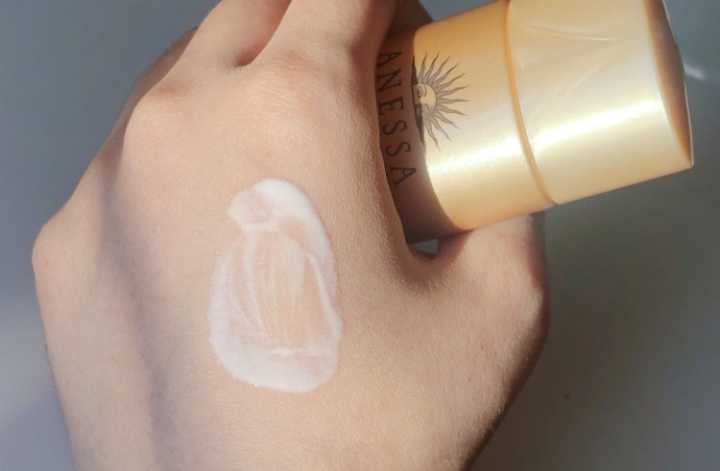 娜扎同款珍珠防晒霜好用吗,古力娜扎同款防晒霜效果好