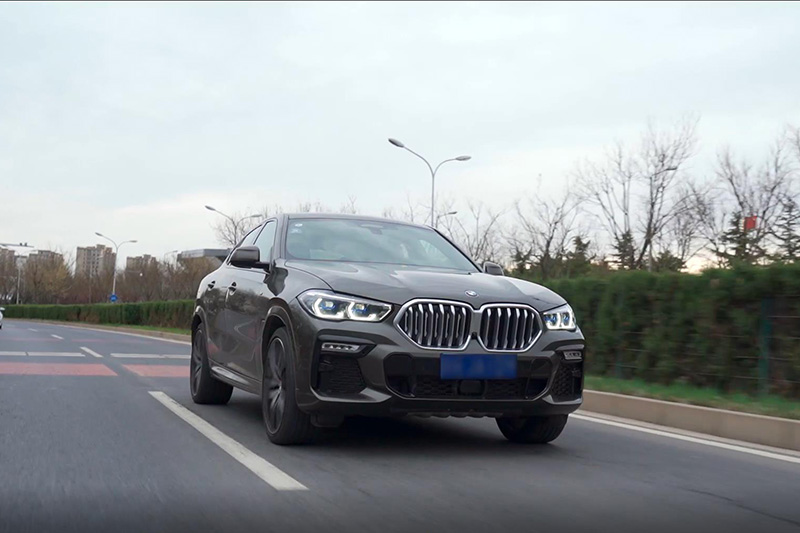 5.3秒破百宝马540i百公里加速测试,2020款宝马x6比x5帅10倍